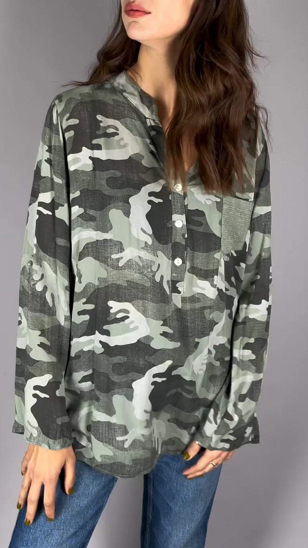 Women's V-neck Camouflage Sequined Long-sleeved Casual Shirt