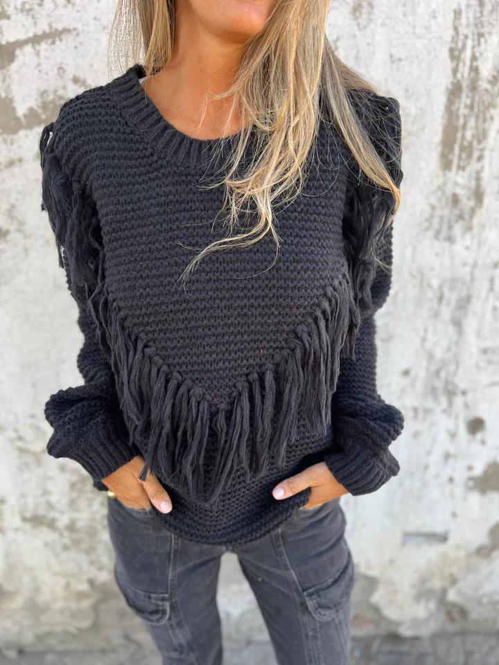 Round Neck Fringed Knitted Top