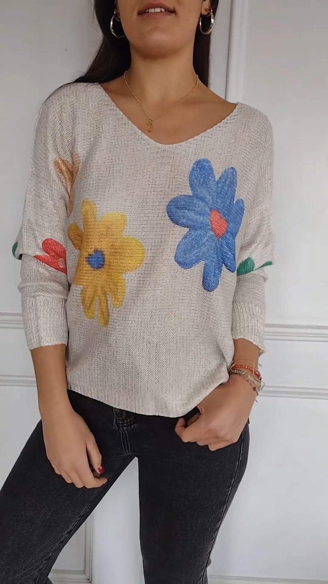 Women's V-neck Printed Knitted Long-sleeved Top