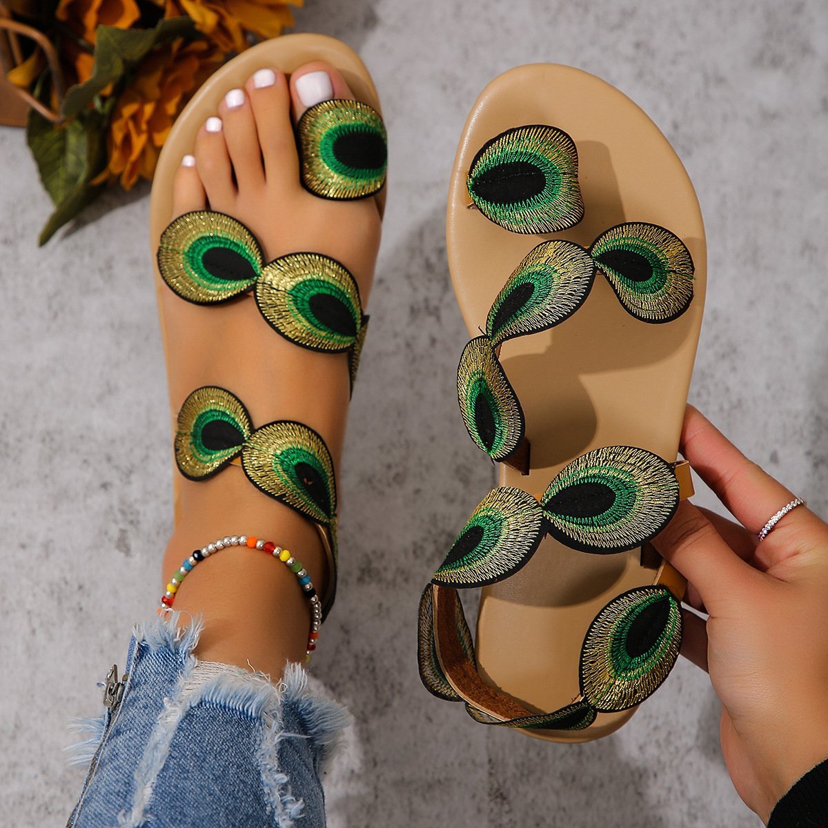 Flat Peacock Eye Beach Sandals