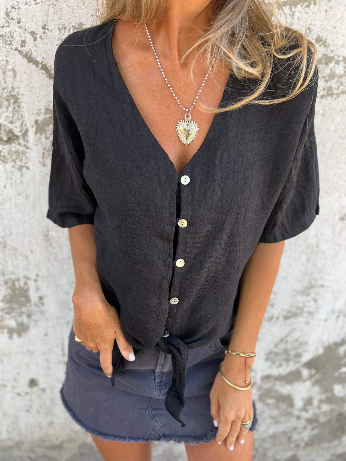 Cotton and Linen V-neck Casual Top