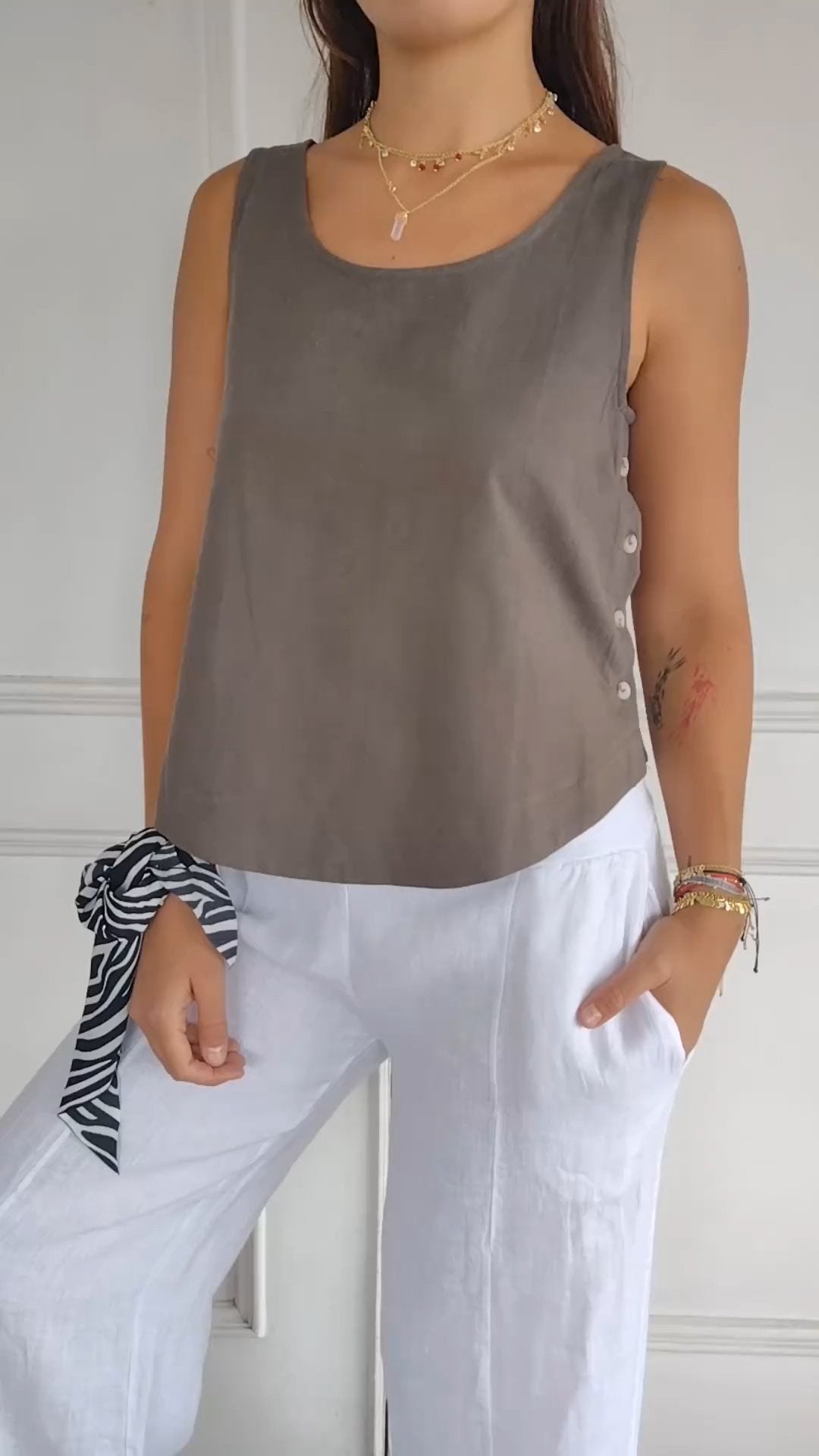 Cotton and Linen Sleeveless Top