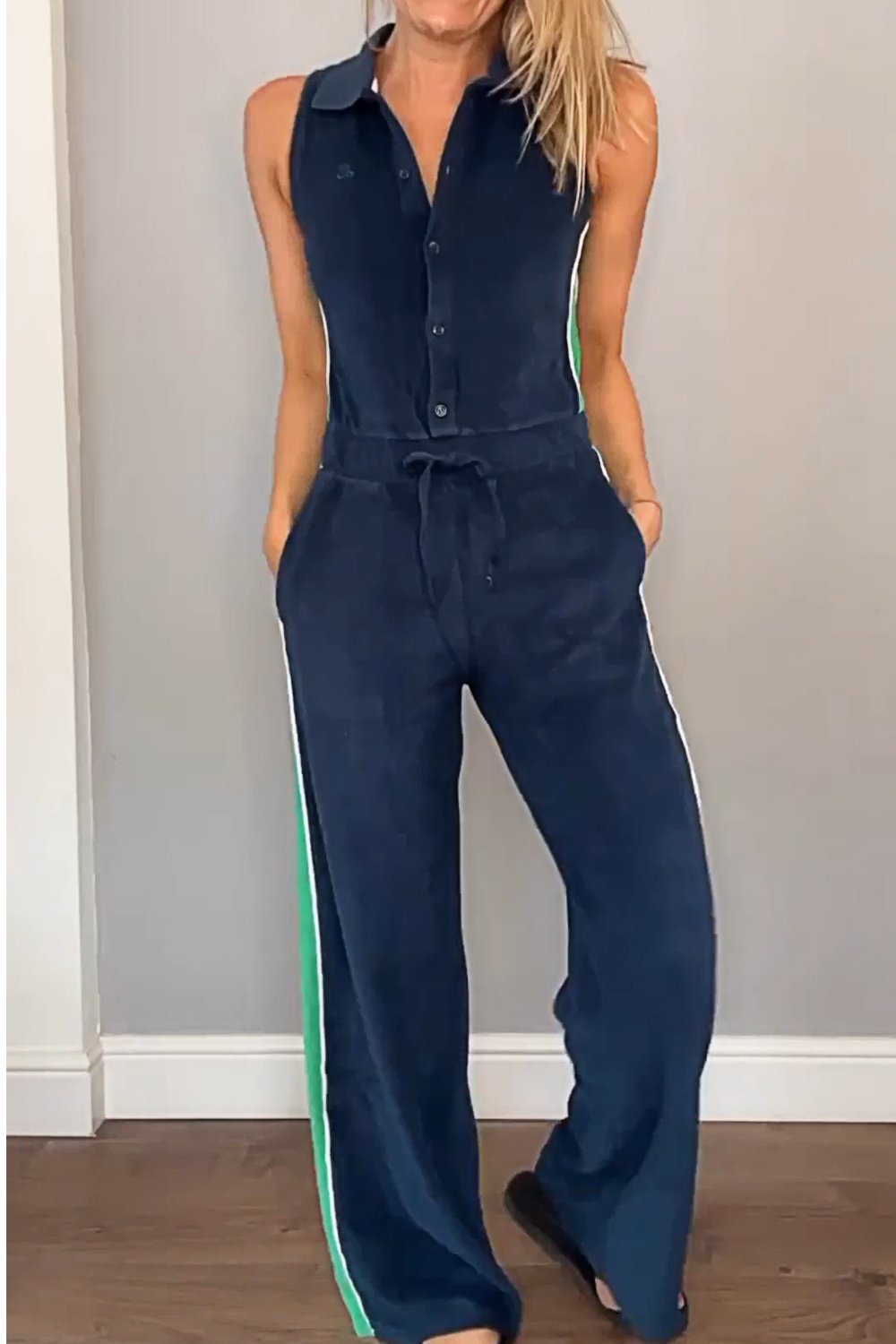 Women's Contrasting Color V-neck Jumpsuit