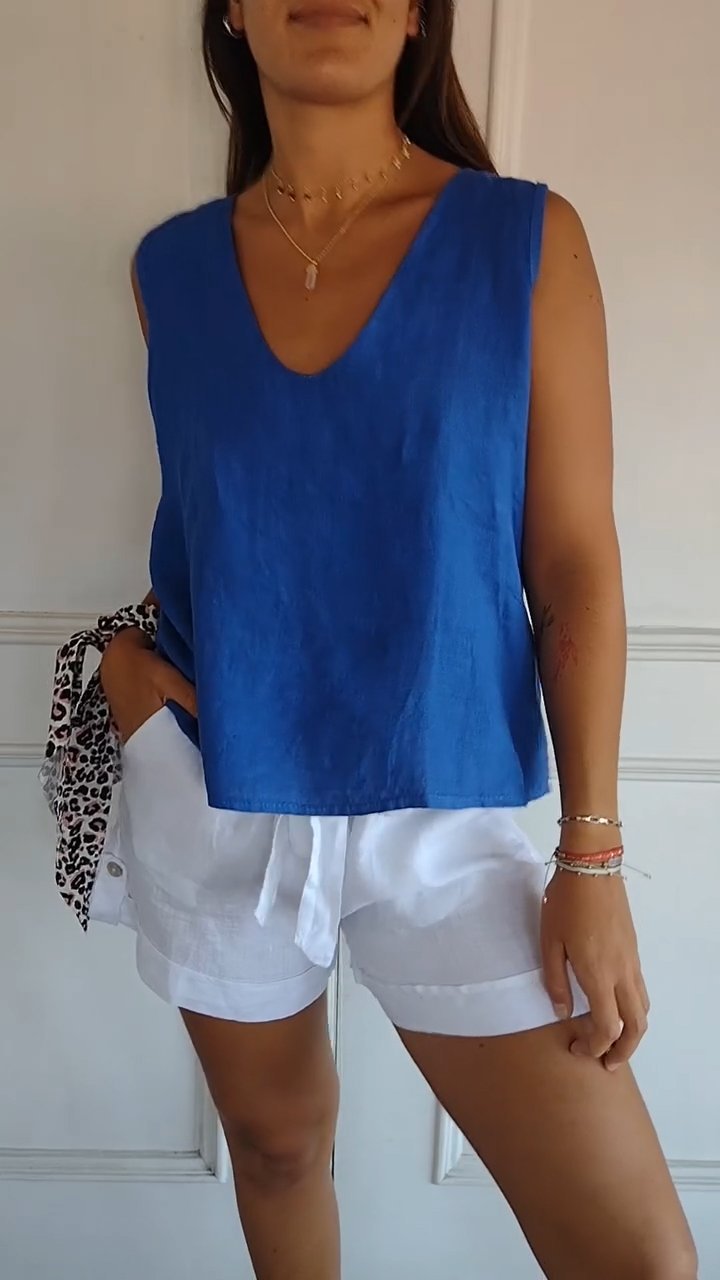 Casual V-neck Sleeveless Top