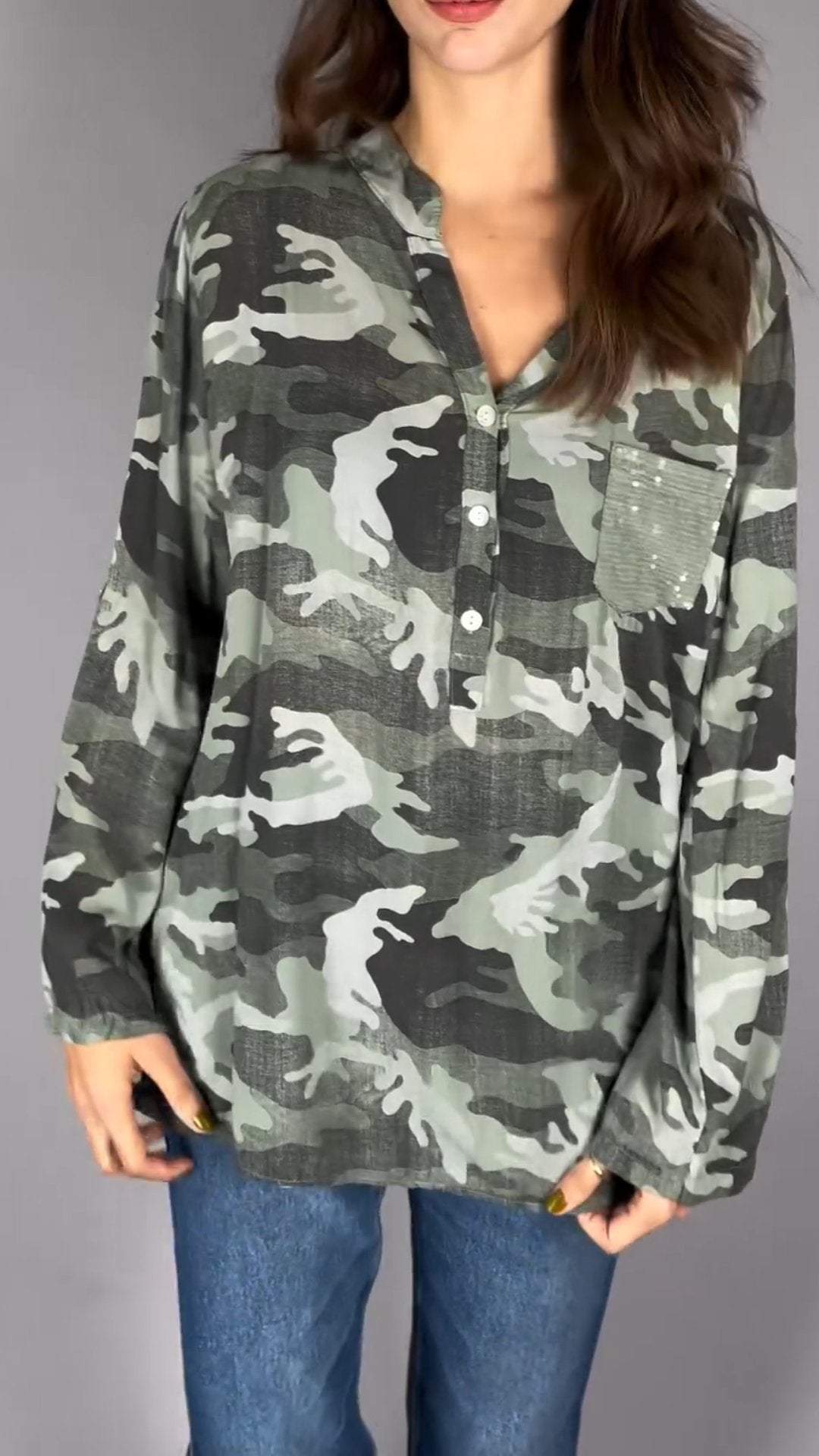 Women's V-neck Camouflage Sequined Long-sleeved Casual Shirt