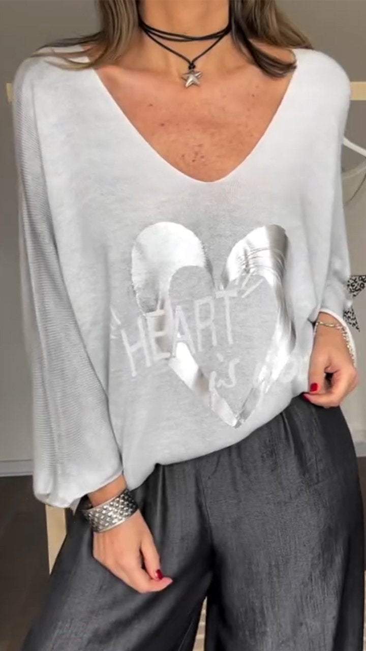 Women's V-neck Heart Print Long-sleeved Casual Top