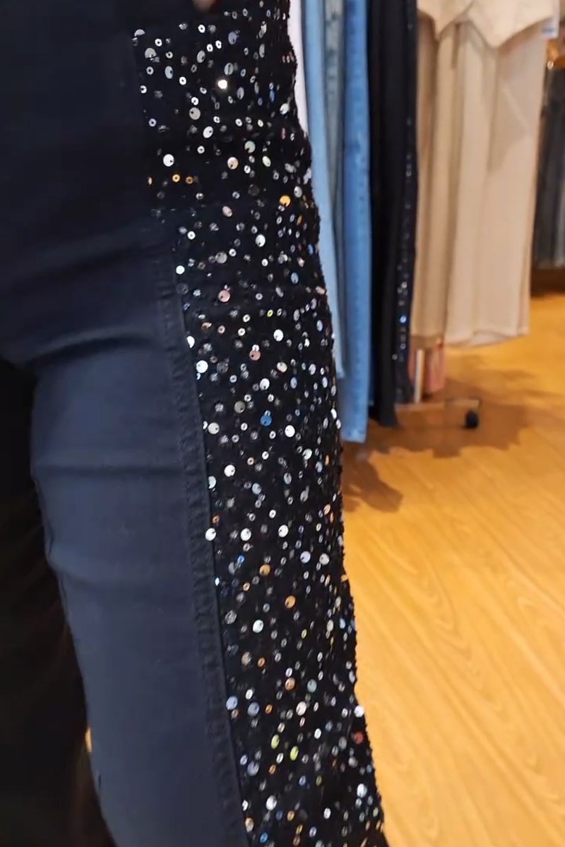 Women's Fashion Colored Diamond Decorated Jeans