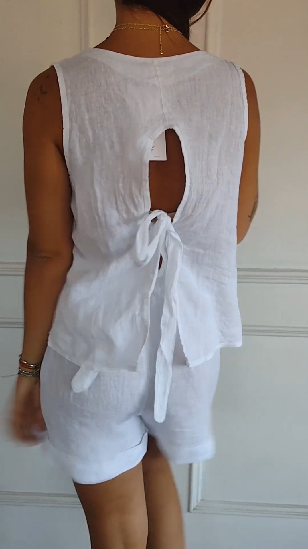 V-neck Cotton and Linen Solid Color Vest