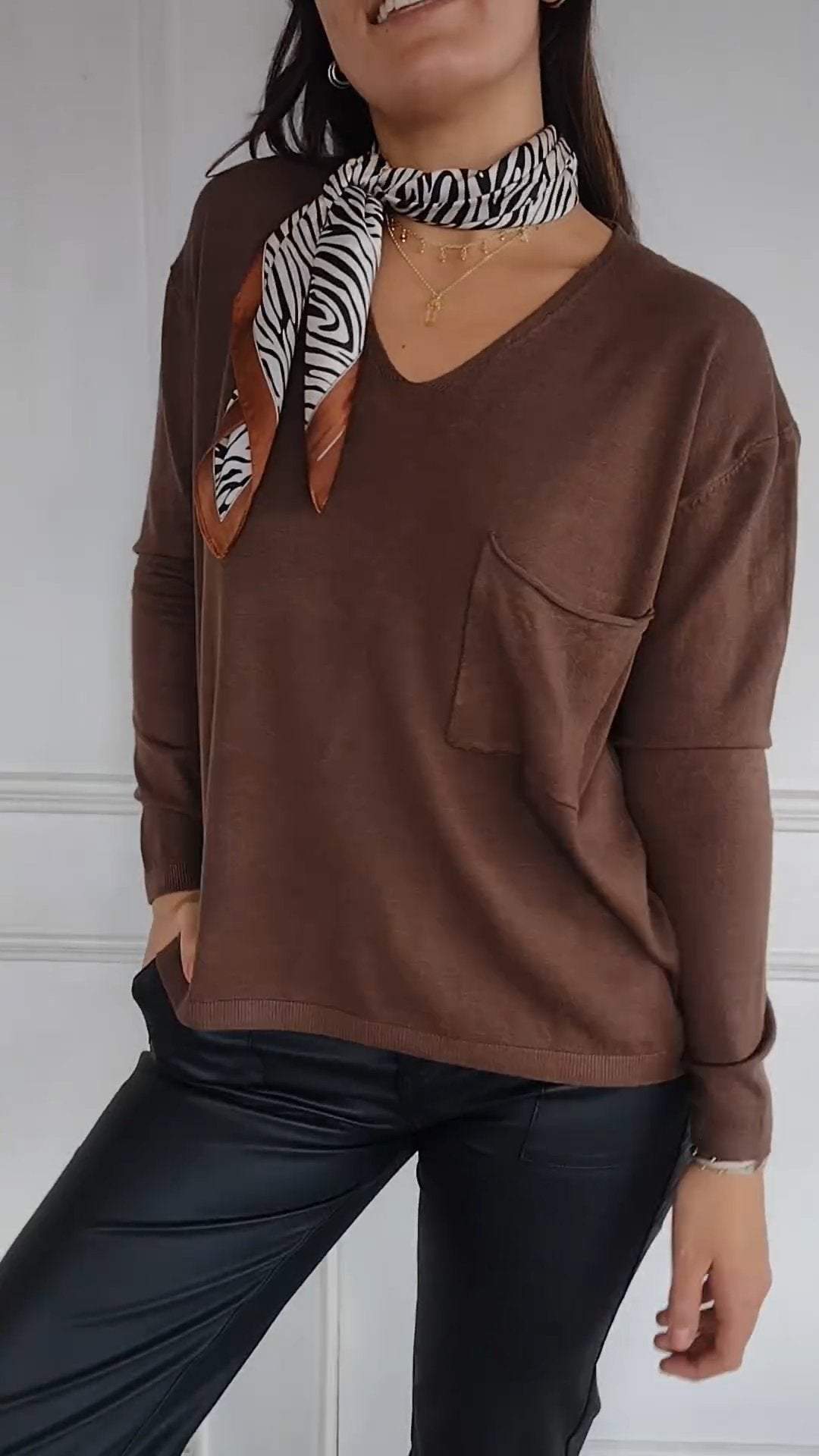 Casual V-neck Solid Color Top