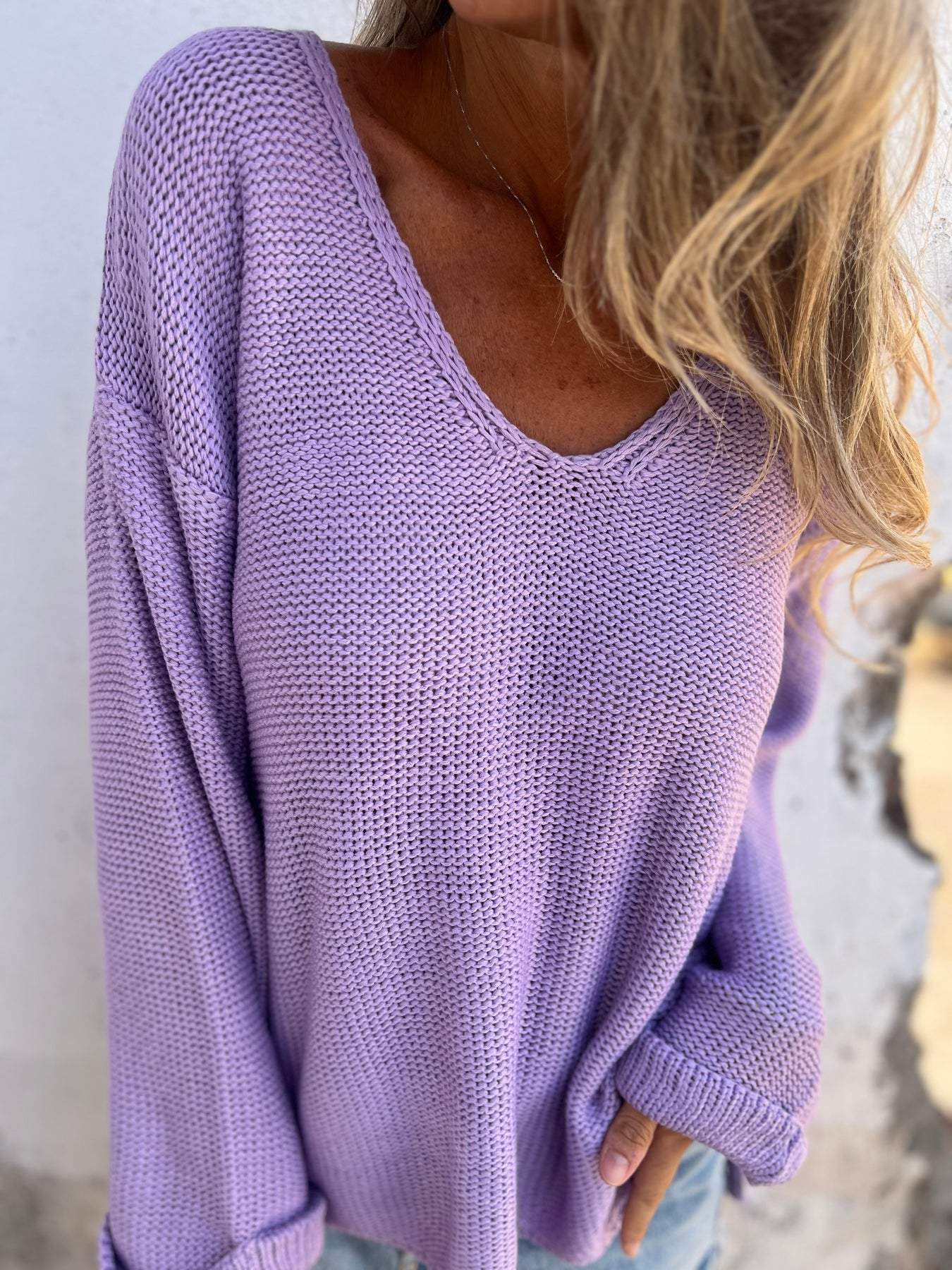 Knitted V-neck Long Sleeved Top