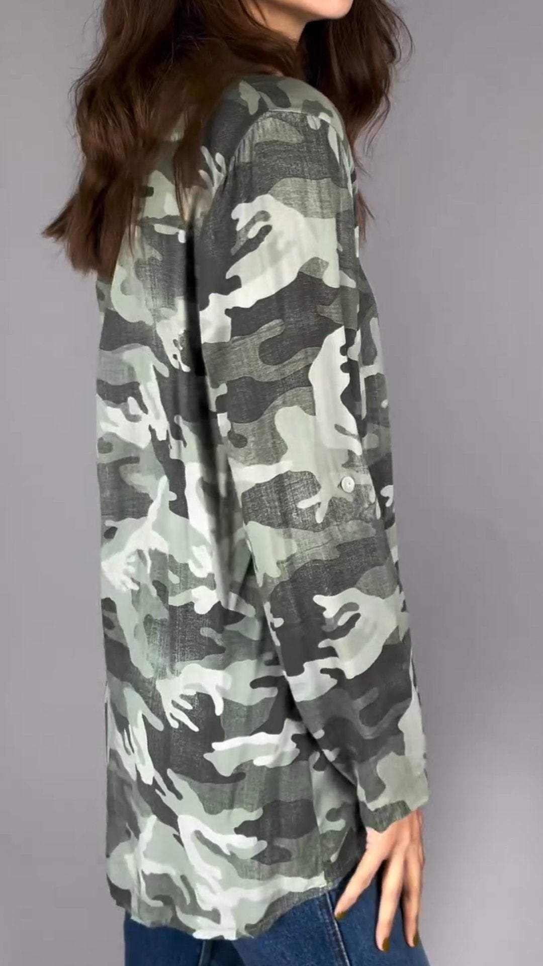 Women's V-neck Camouflage Sequined Long-sleeved Casual Shirt