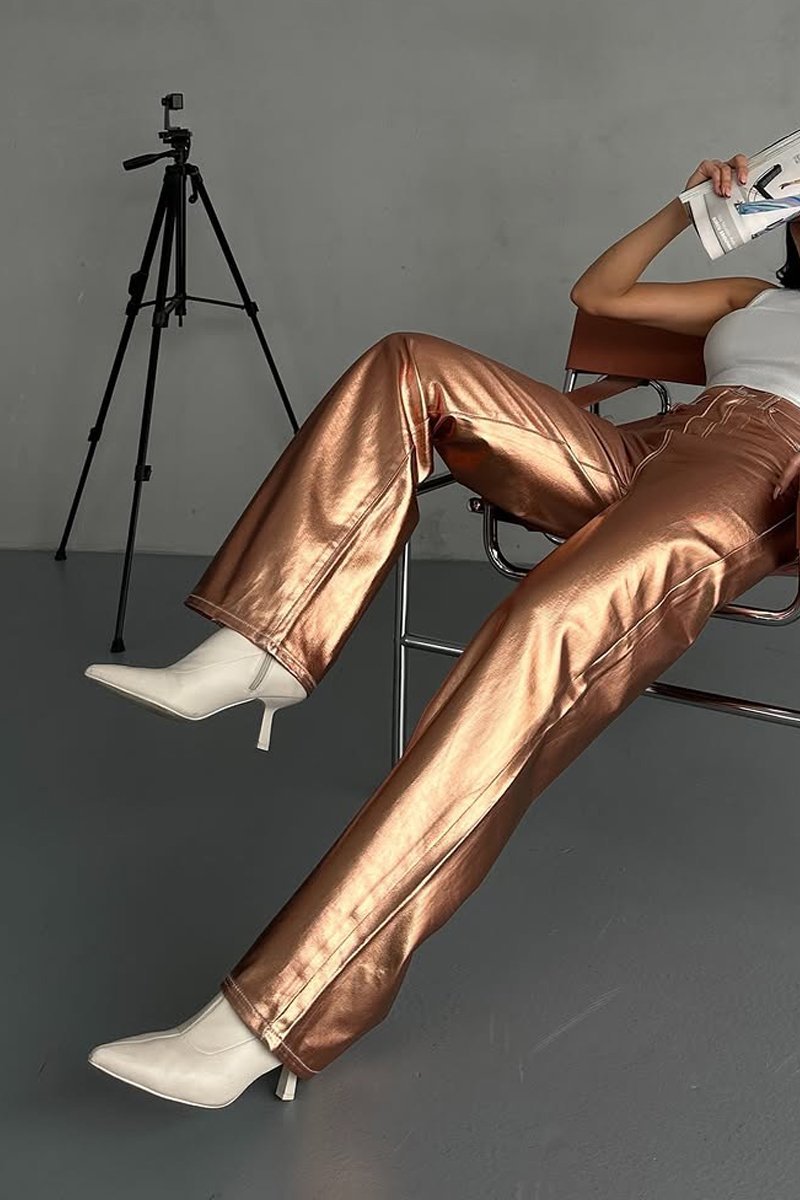 Women's Fashion Metallic Coated Jeans